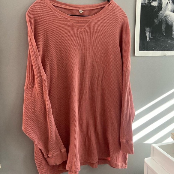 Free People waffle sweater | perfect for spring and loungin - Picture 2 of 4